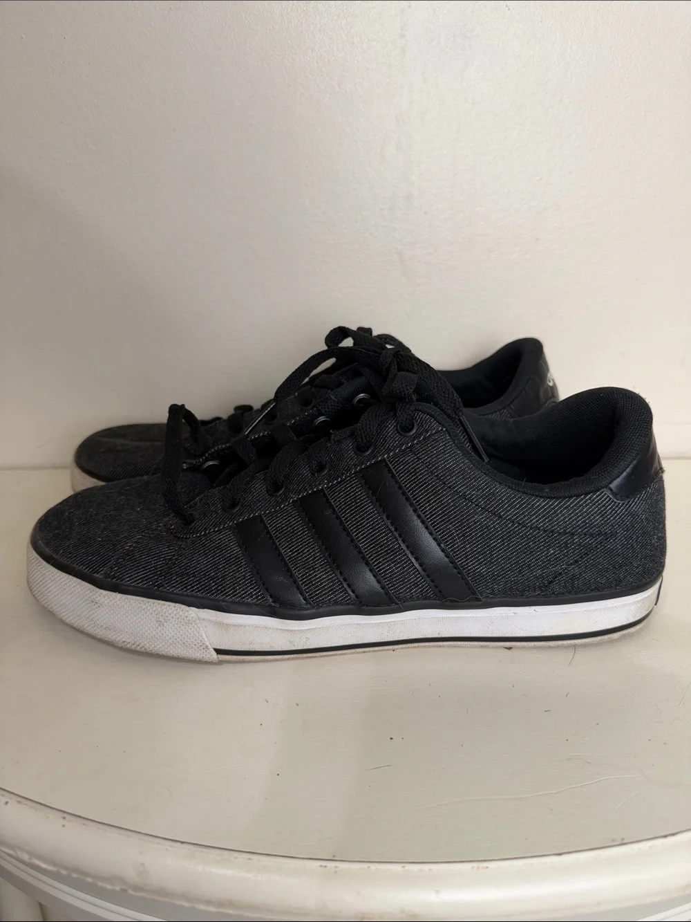 adidas stylish black
